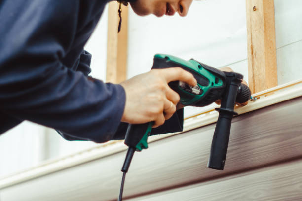 Best Attic Cleanout  in Douglas, MI